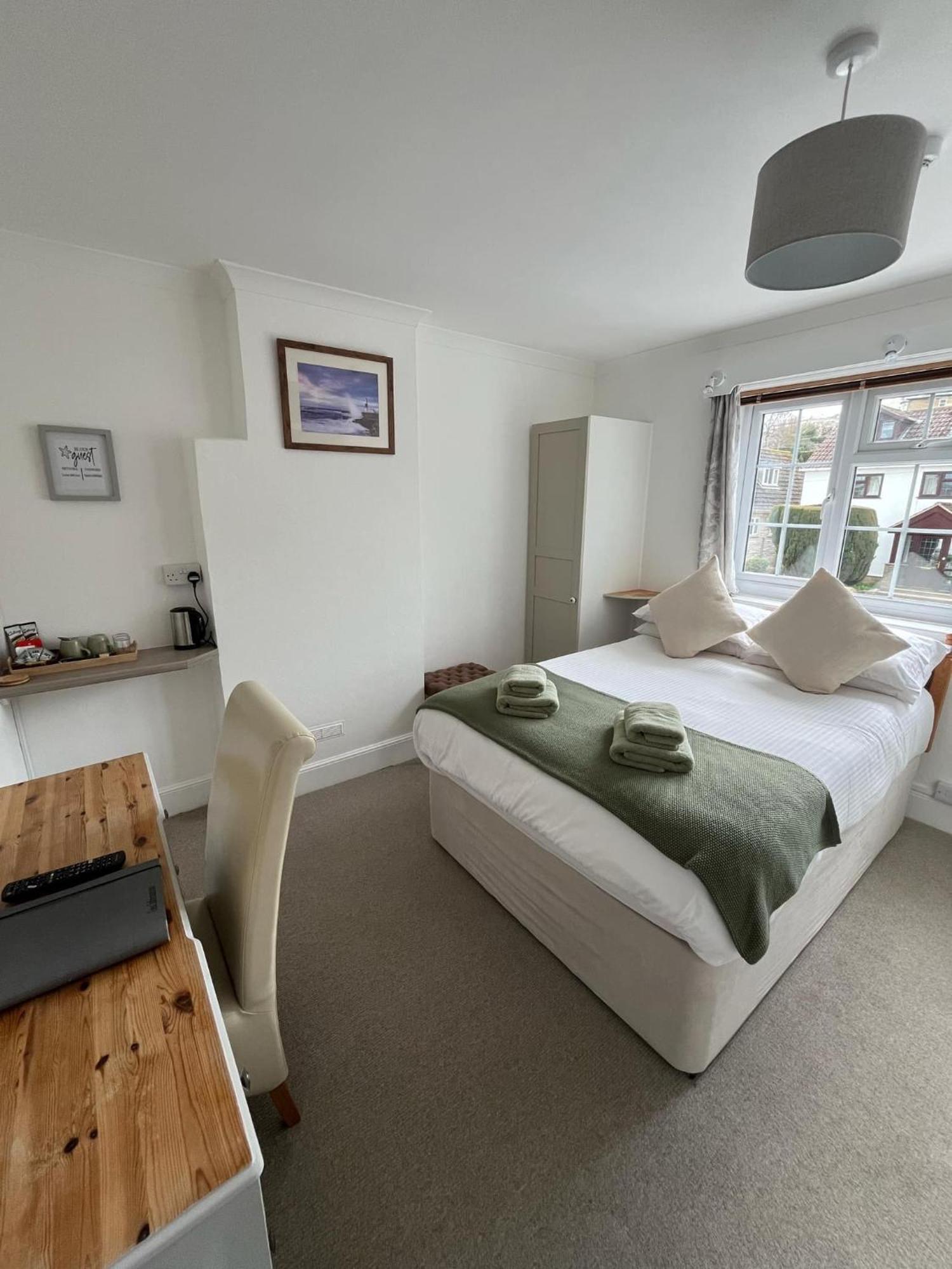Lucerne B&B Lyme Regis Extérieur photo