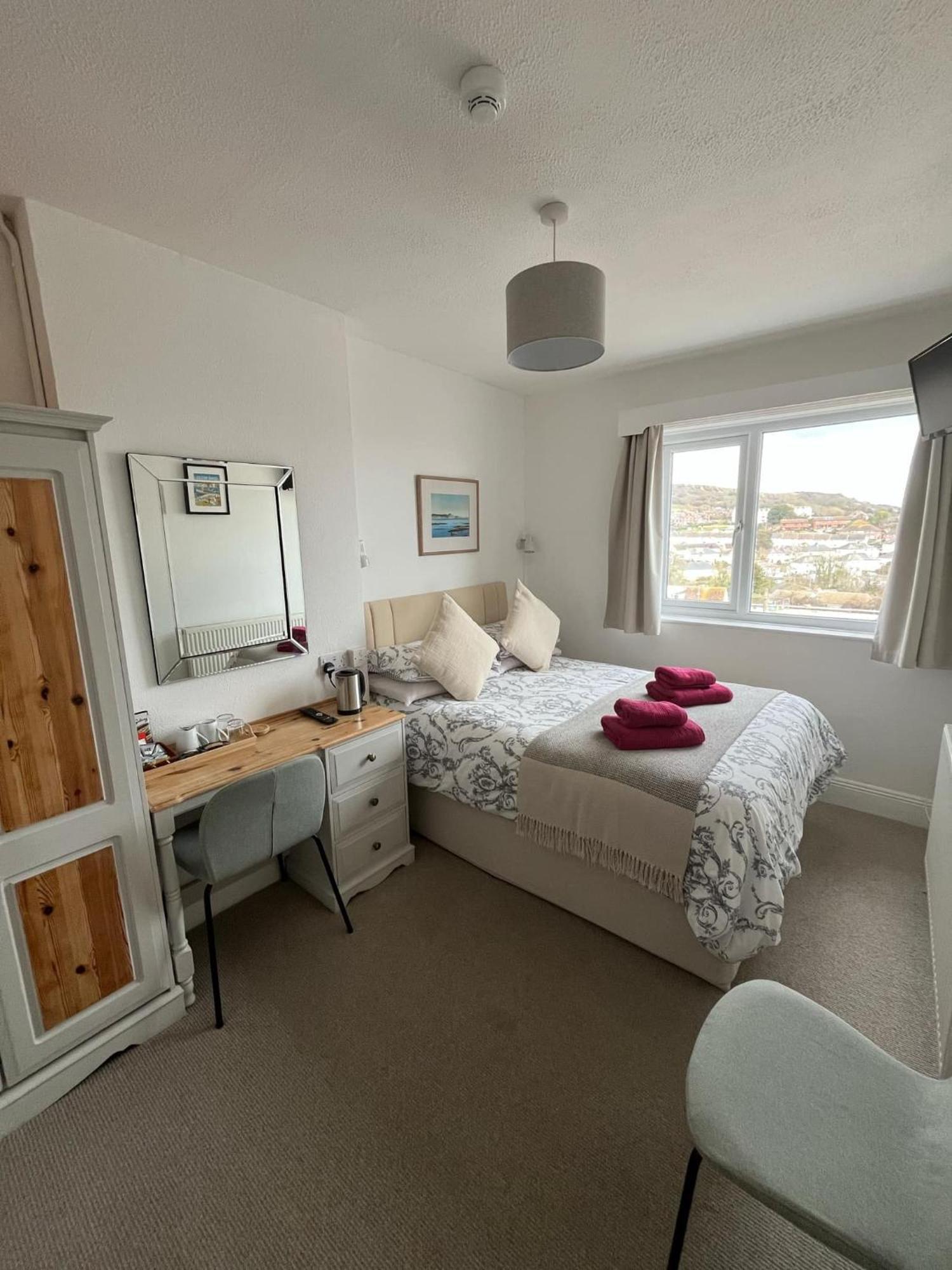 Lucerne B&B Lyme Regis Extérieur photo