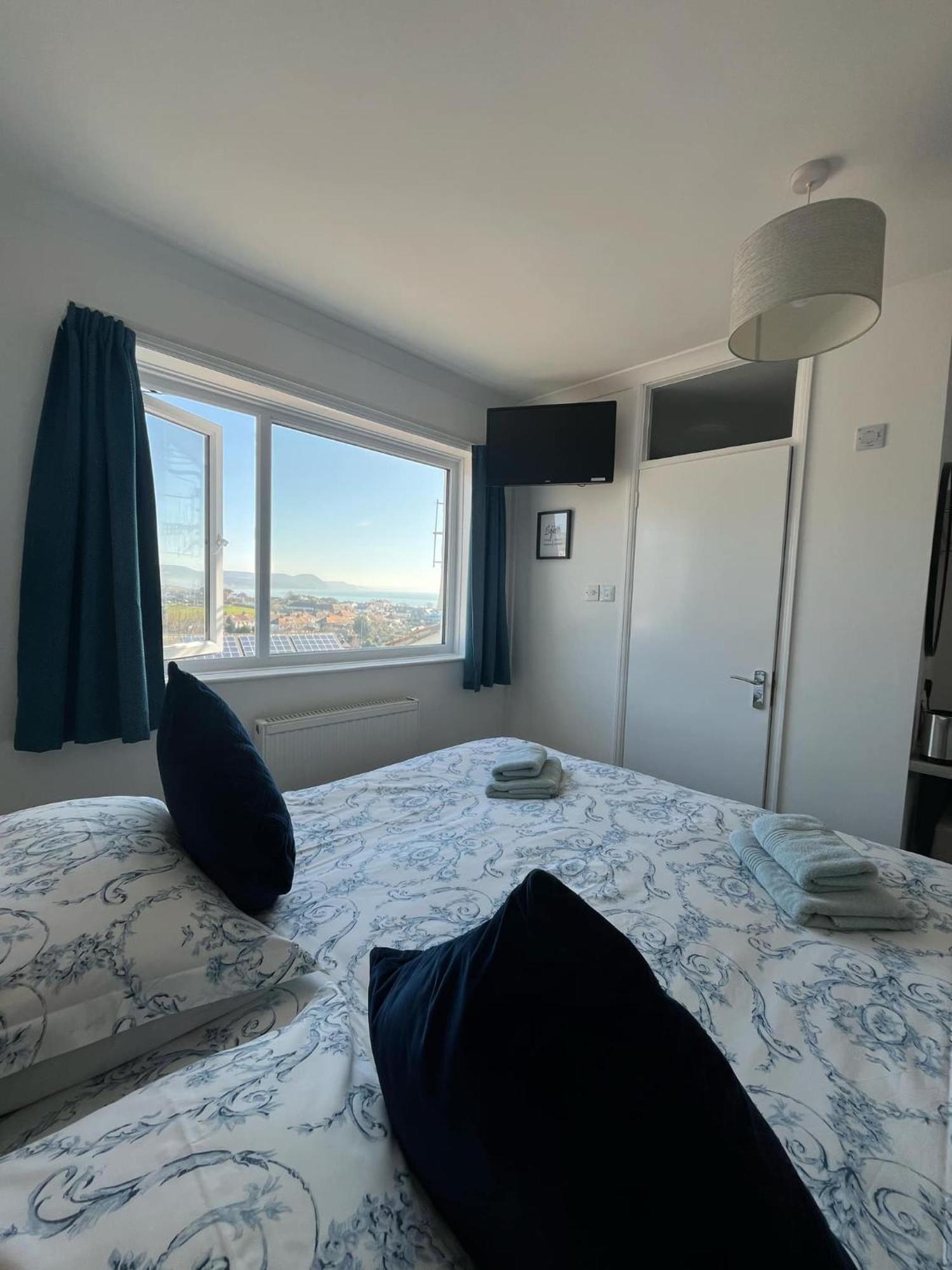 Lucerne B&B Lyme Regis Extérieur photo